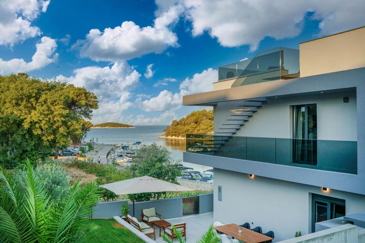 Villa Gray Tribalj Exteriör bild